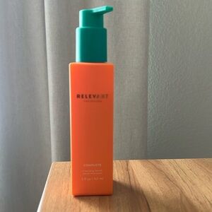 BRAND NEW Priming Complete Cleansing Serum
